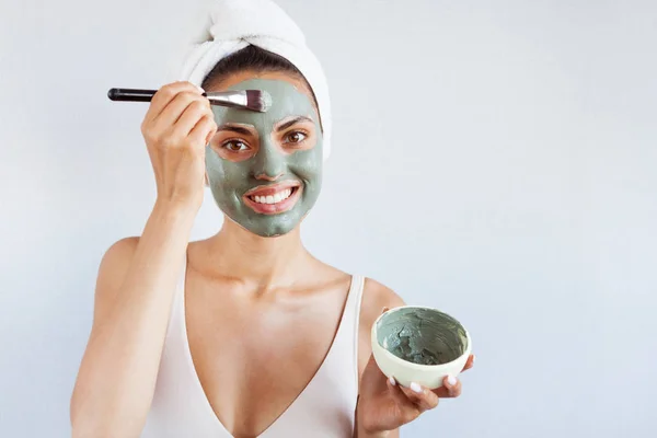 Young Beautiful Woman Face Mask Therapeutic Blue Mud Spa Treatment — Stock Photo, Image