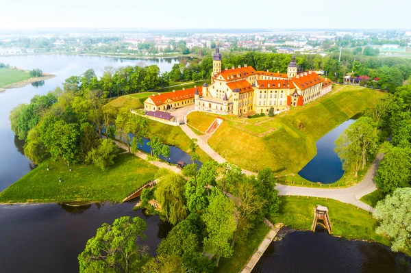位于白俄罗斯明斯克地区 Nesvizh 的城堡. — 图库照片