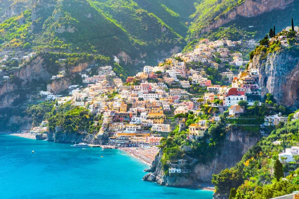 Rano Zobacz panoramę miasta Positano, Włochy — Zdjęcie stockowe