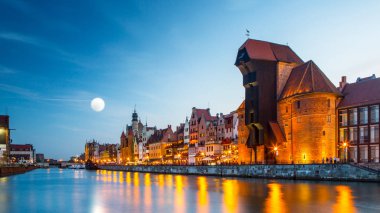Motlawa River Gdansk eski şehir ile liman