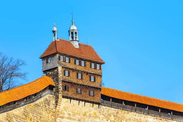 Schöne Aussicht auf die mittelalterliche Stadt esslingen am neckar — Stockfoto