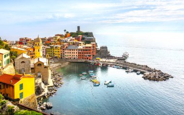 Vernazza Village, İtalya'nın Cinque Terre Sahili.