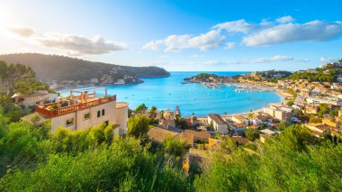 Port de Soller 'in güzel limanı, Mayorka, Balearic Adaları, İspanya