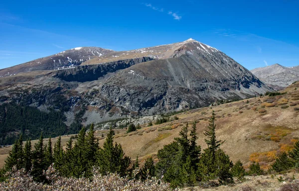 Breckenridge Colorado 'daki Hoosier Geçidi' nin sonbahar manzarası
