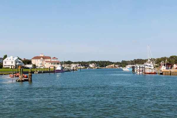 Domy Łodzie Nad Jeziorem Wesley Rudee Inlet Virginia Beach Virginia — Zdjęcie stockowe