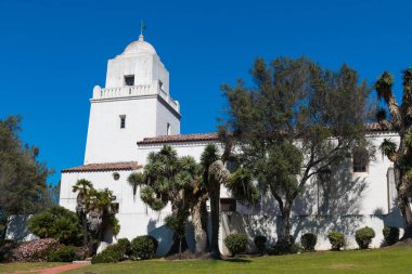 San Diego, Kaliforniya - 1 Nisan 2017: Junipero Serra Müzesi, Presidio Park' ta bulunan, 1769 yılında ilk Avrupa yerleşimleri sırasında kurulan tarihi bir park.