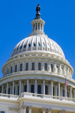 Kongre Binası, Washington 'daki National Mall' ın doğu ucundaki Kongre Binası.. 
