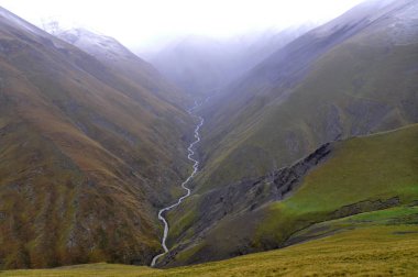 Azerbaycan dan dağ manzarası