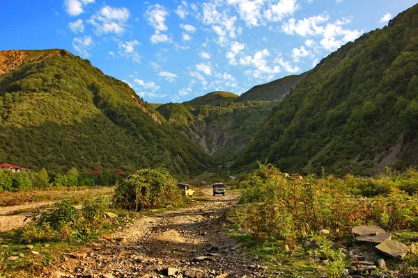 Horská krajina v regionu Kakh v Ázerbájdžánu — Stock fotografie