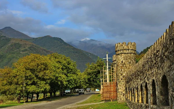 Horská krajina v regionu Kakh v Ázerbájdžánu — Stock fotografie