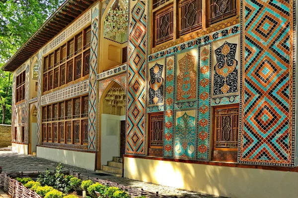 Khan'ın Saray Şəki şehir içinde