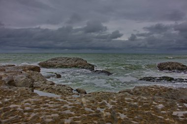 Hazar Denizi, Hazar kıyılarında Zaqulba Köyü
