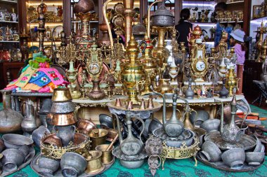 Antik atölye, köyde, Lahydzh