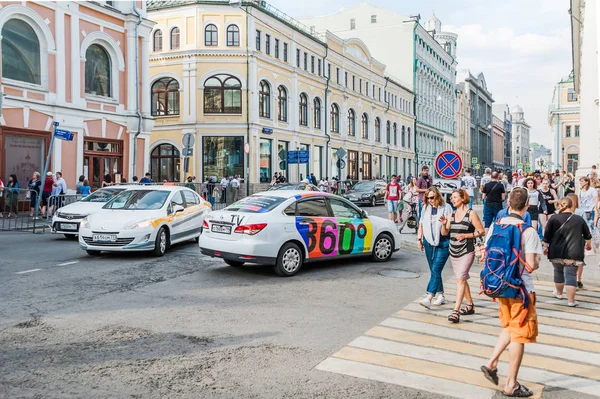 莫斯科 俄罗斯 2018年6月29日 2018 国际足联世界杯 Ilinka 街360号电视频道的车 — 图库照片