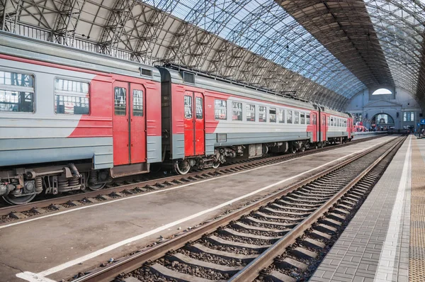 Moscow Russia August 2015 Suburban Electric Trai Landing Kiyevsky Railway — Stock Photo, Image