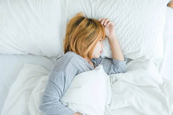 Beautiful Young Asian Woman Sleeping Bed Morning Attractive Asian Girl — Stock Photo, Image