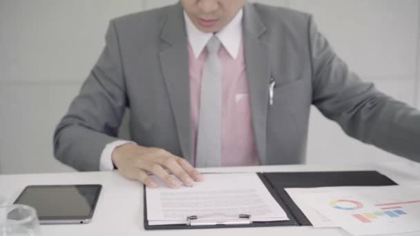 Slow Motion Businessman Upset Desk Office Asian Businessman Being Depressed — Stock Video