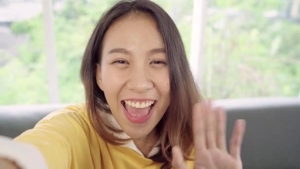 Asian Blogger Woman Using Smartphone Recording Vlog Video Living Room — Stock Video