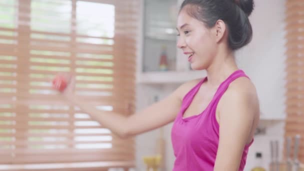 Mujer Blogger Asiática Hacer Vlog Cómo Dieta Pérdida Peso Mujer — Vídeos de Stock