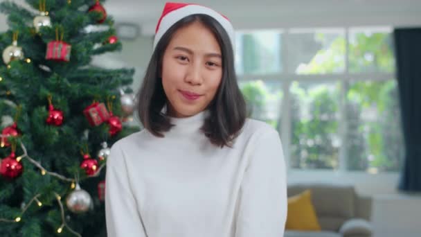 Asiatische Frauen Feiern Weihnachten Weibliche Teenager Tragen Weihnachtsmütze Entspannen Glücklich — Stockvideo