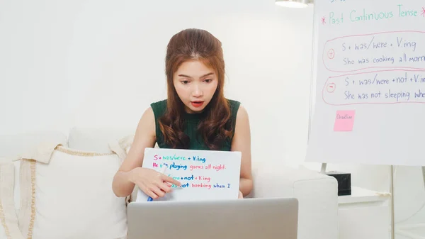 Asia Young Female Czech Teacher Video Conference Calling Computer Laptop — Stock fotografie