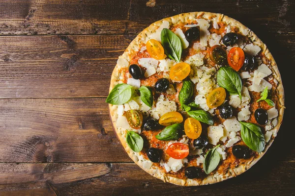 Top View Tasty Appetizing Classic Italian Traditional Pizza Cheese Olives — Stock Photo, Image