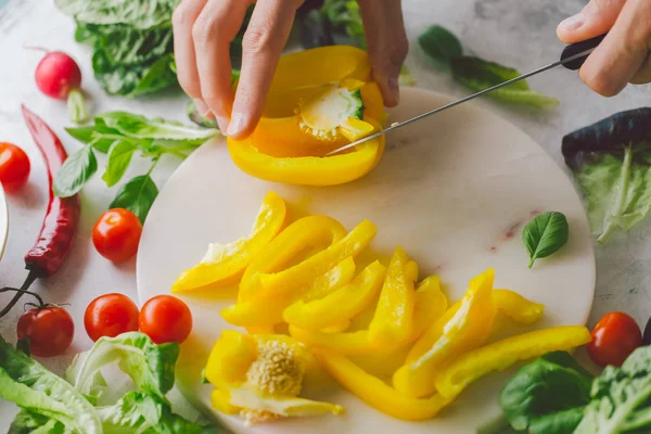 Man Preparing Cooking Fresh Detox Healthy Salad Table Cutting Yellow — Stock Photo, Image