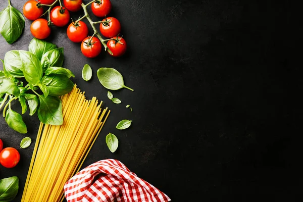 Sfondo Alimentare Italiano Sano Con Ingredienti Pronti Cottura Orizzontale Con — Foto Stock