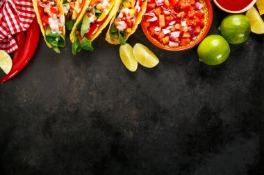 Sebze ile lezzetli iştah açıcı tacos