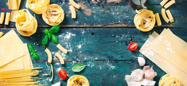 Comida italiana pasta fondo de alimentos — Foto de Stock