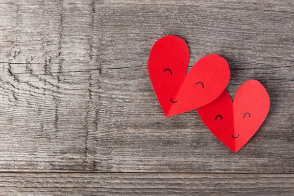 Papel de San Valentín corazones en madera —  Fotos de Stock