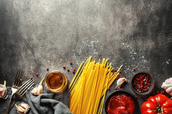 Italian Food Background Ingredients Cooking Dark Table — Stock Photo, Image