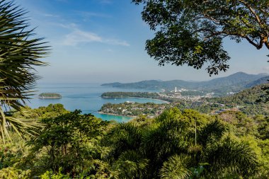 Phuket, Tayland, Thailand, güzel manzaralarına. Gözlem güverteden görüntülemek.