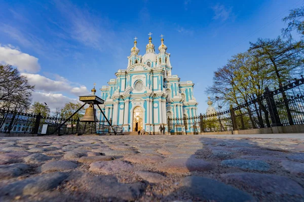 Monasterio Smolny Voskresensky Smolny Encuentra Plaza Rastrelli Orillas Del Río — Foto de Stock