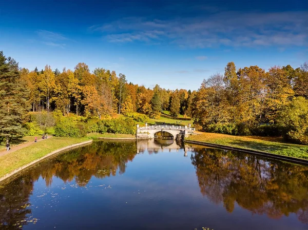 Paesaggio Autunnale Parco Nella Città Pavlovsk Regione Leningrado Russia — Foto Stock