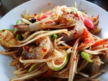 çiftçi yengeç ve Tayland yönlendirmek gıda ünlüdür taze karides yengeç Tayland Baharatlı papaya siyah denilen