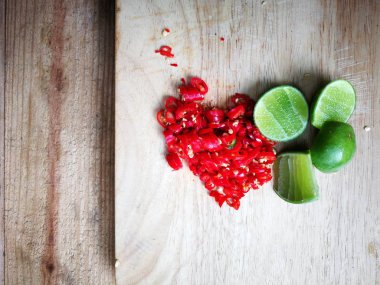 kırmızı biber ve yeşil limon Tayland Gıda favori unsurlarıdır