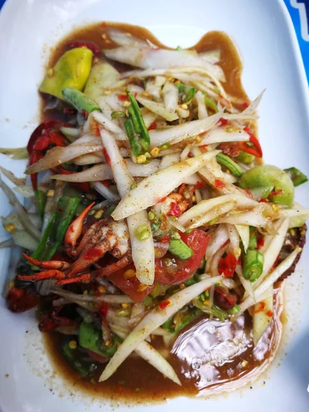 çiftçi yengeç ve Tayland yönlendirmek gıda ünlüdür taze karides yengeç Tayland Baharatlı papaya siyah denilen