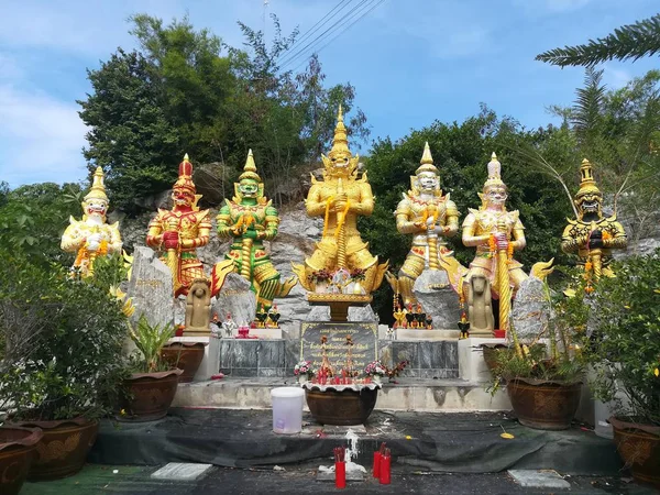 Dyrka Buddhistisk Paviljong Staty Templet Thailand Och Historiska Sevärdheter — Stockfoto