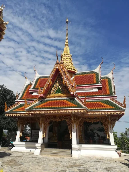 Dyrka Buddhistisk Paviljong Staty Templet Thailand Och Historiska Sevärdheter — Stockfoto