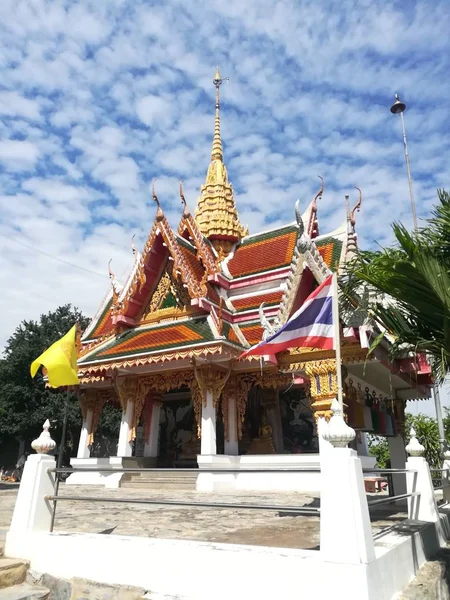 Dyrka Buddhistisk Paviljong Staty Templet Thailand Och Historiska Sevärdheter — Stockfoto