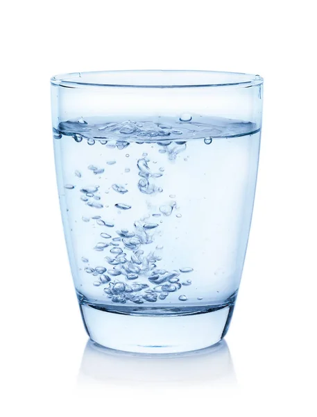 Vidro Água Isolado Fundo Branco Com Caminho Recorte — Fotografia de Stock