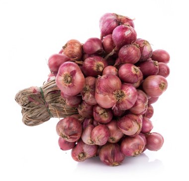 Beyaz arka planda izole et pişmiş soğan