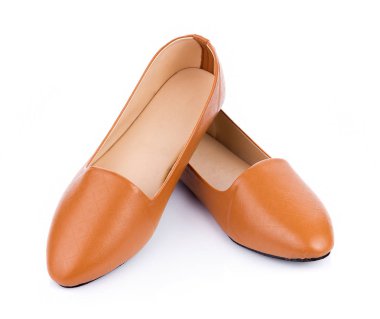 Deri ayakkabılar beyaz arkaplanda izole