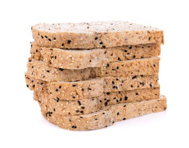 tam buğday ekmeği beyaz arkaplanda izole