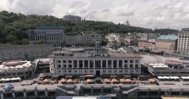 Nehir İstasyonu. yukarıdan görüntüleyin. Kiyv