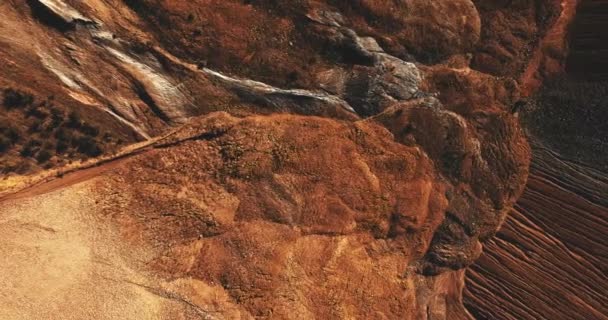 Döker Madencilik Tarafından Oluşturulan Yeryüzünde Güzel Desenler Hava Fotoğrafçılığı Endüstriyel — Stok video