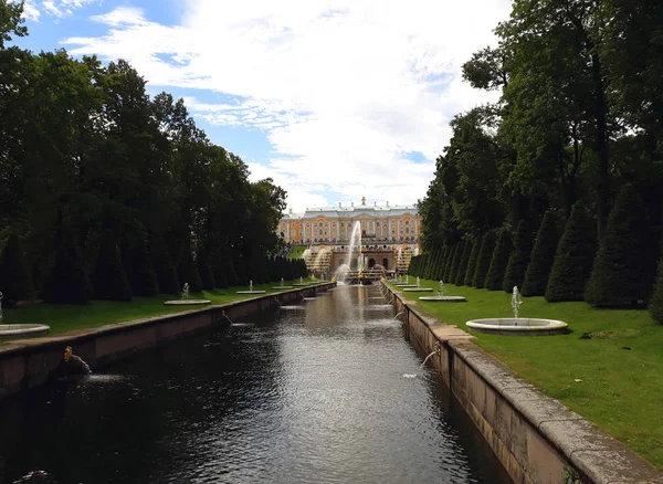 Petrohrad Rusko Srpna 2018 Grand Kaskáda Pertergof Paláce — Stock fotografie