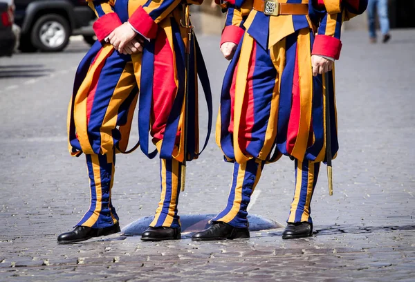 Guardas Papais Suíços do Vaticano — Fotografia de Stock