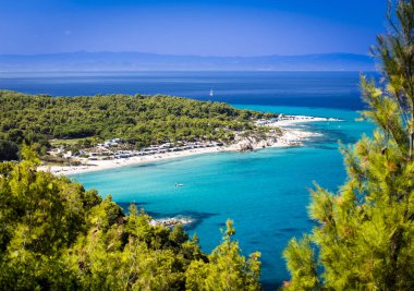 Sithonia'nın turkuaz suları, Halkidiki, Yunanistan